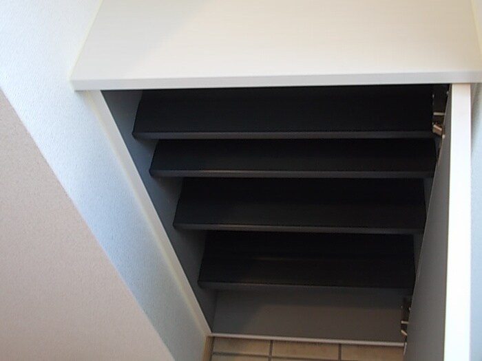 ラッフィナ－ト　フィオ－レの物件内観写真