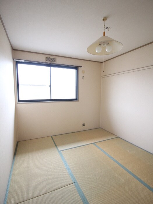 矢内ハイツ南花屋敷Ａ棟の物件内観写真