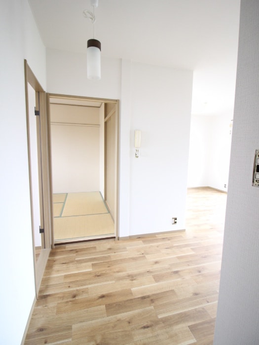 矢内ハイツ南花屋敷Ａ棟の物件内観写真