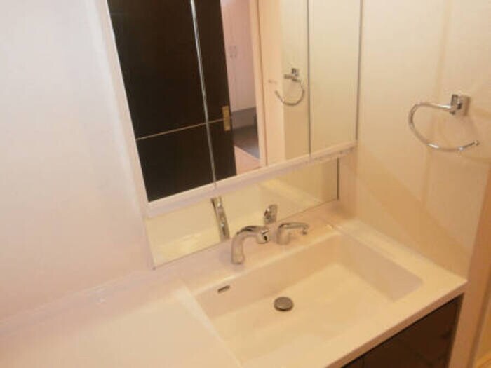 サンスクエア千里万博B棟の物件内観写真