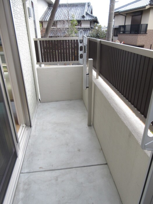 サンスクエア千里万博B棟の物件内観写真