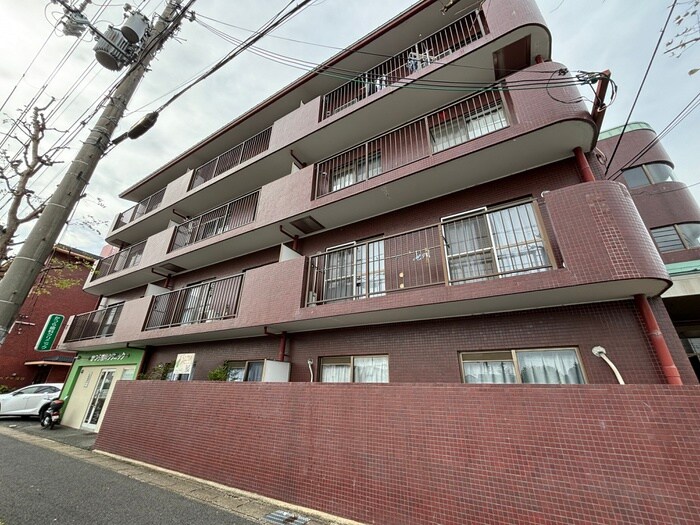 ロココ桂の物件外観写真