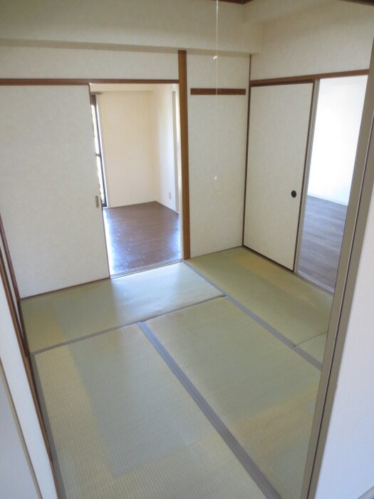 ロココ桂の物件内観写真