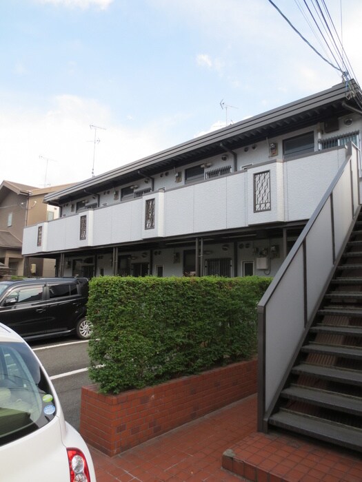 ホワイトハウスの物件外観写真