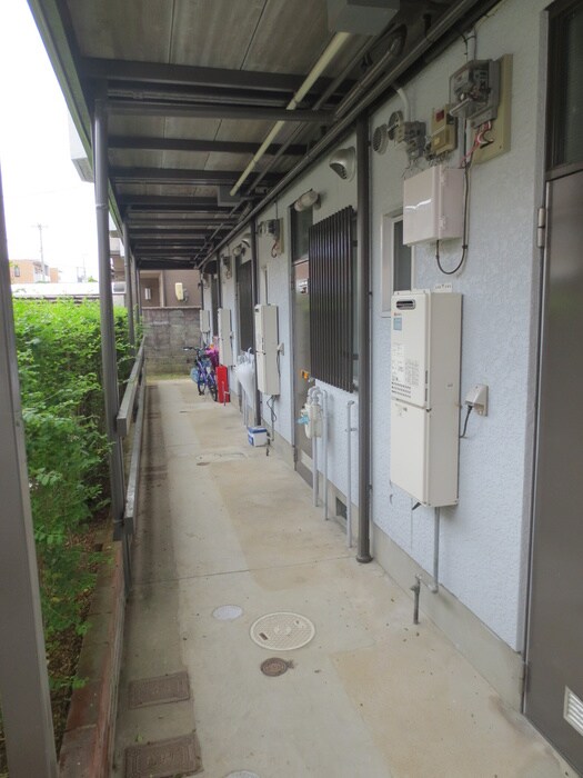 ホワイトハウスの物件外観写真