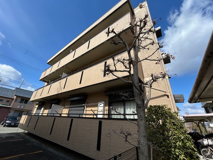 フォンテーヌⅡ　A棟の物件外観写真