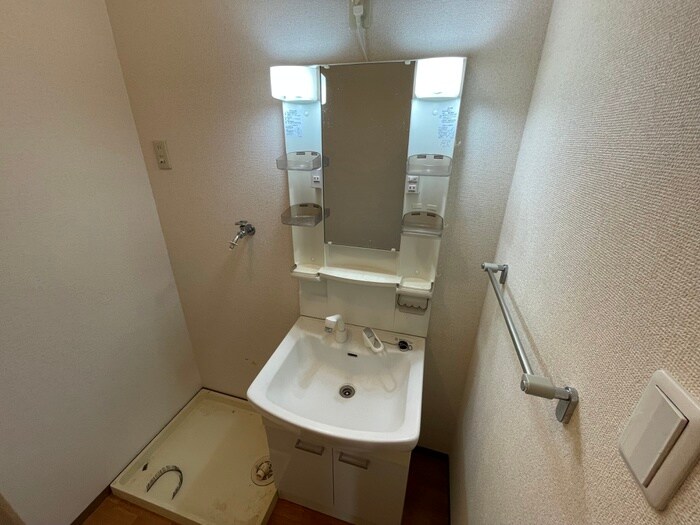 フォンテーヌⅡ　A棟の物件内観写真