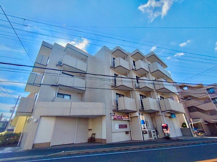 トロント８０の物件外観写真