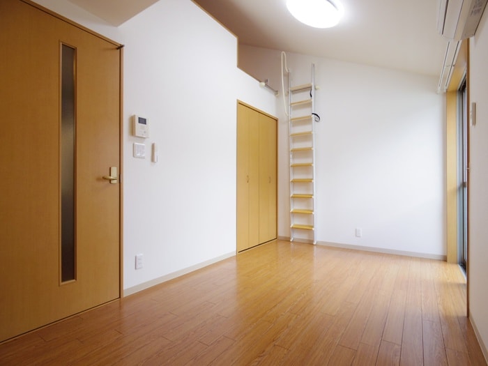 ベルビュー深草の物件内観写真