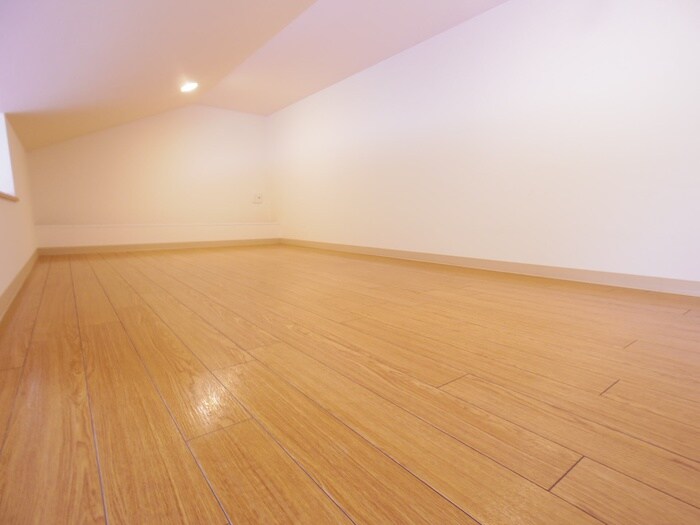 ベルビュー深草の物件内観写真