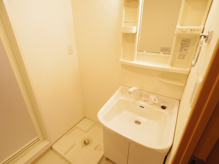 ベルビュー深草の物件内観写真