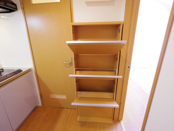 ベルビュー深草の物件内観写真