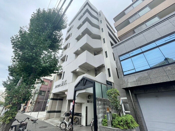 兼久マンションの物件外観写真