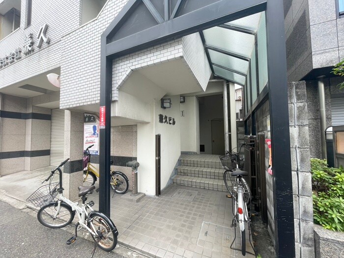 兼久マンションの物件外観写真