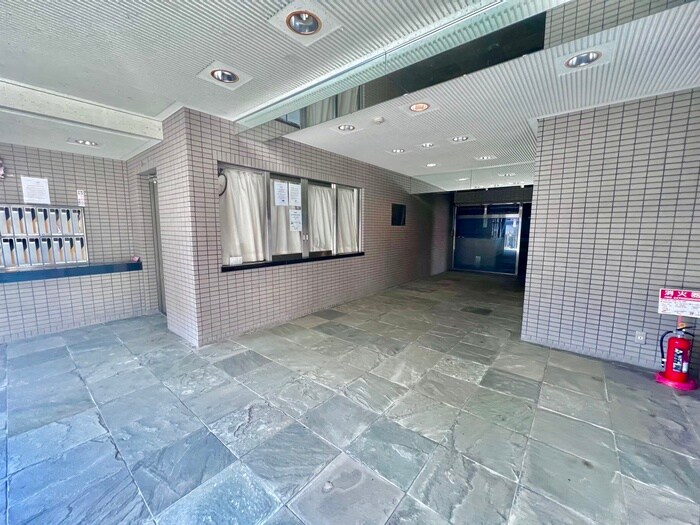 イ－リス武庫之荘の物件外観写真