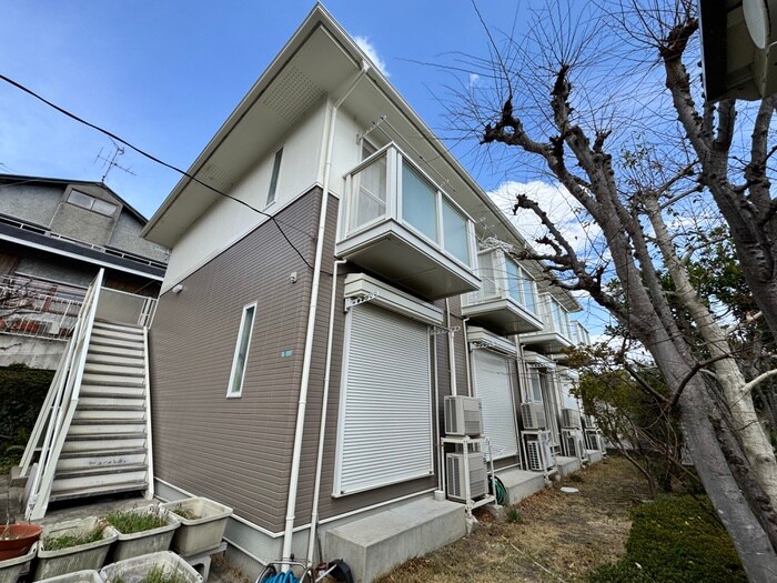 ファインコ－ト仁川の物件外観写真