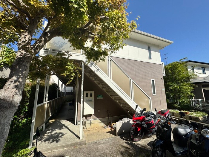 ファインコ－ト仁川の物件外観写真