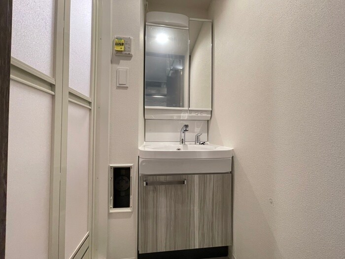 ﾌﾟﾚｻﾝｽﾊｰﾊﾞｰﾗﾝﾄﾞｱﾝﾄﾞ･ｼｰ(1405)の物件内観写真