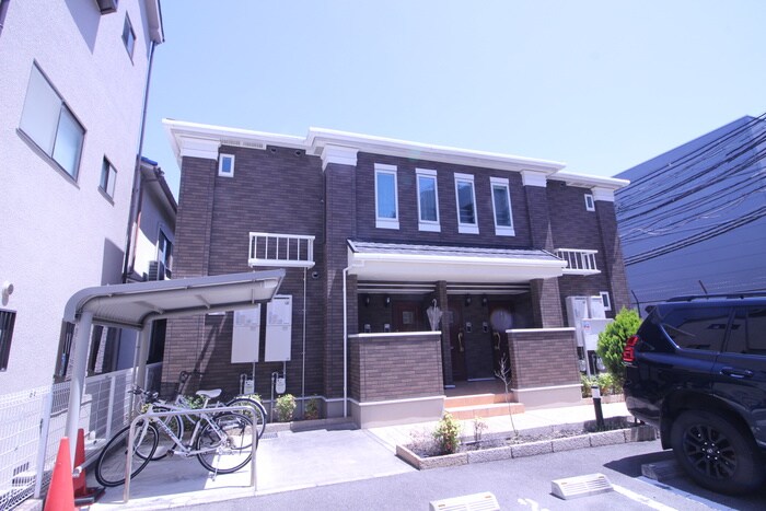 サニーコート初町の物件外観写真