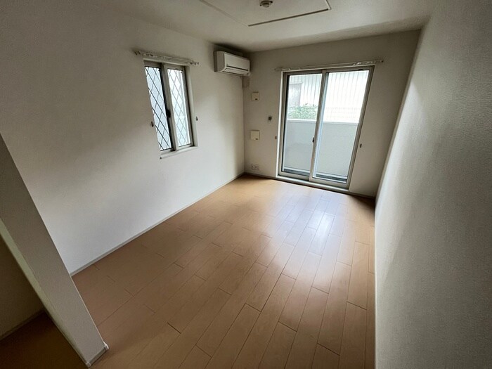 サニーコート初町の物件内観写真