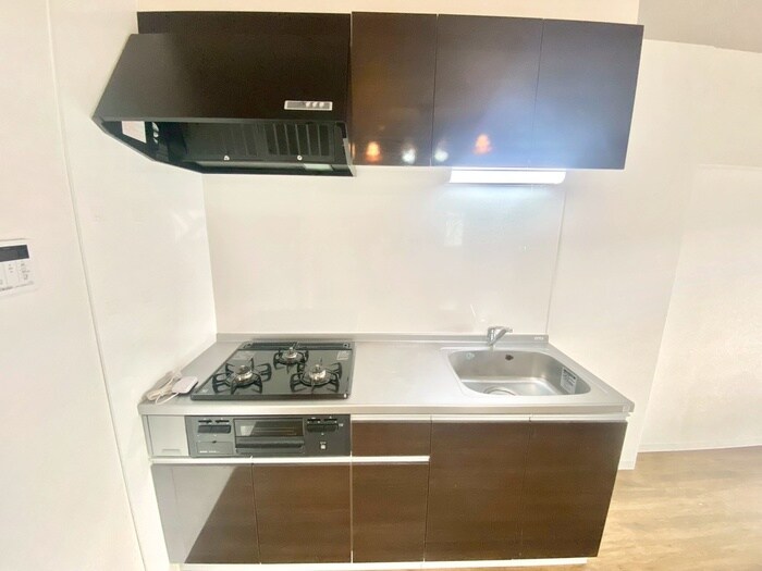 ヴィラ・ヌーヴォラ・アルバの物件内観写真