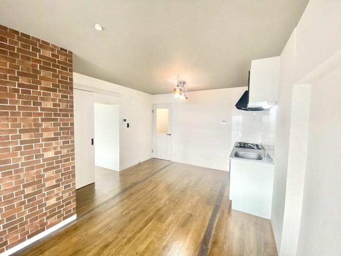 ヴィラ・ヌーヴォラ・アルバの物件内観写真