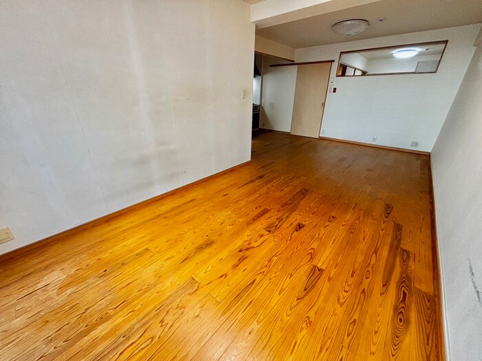 大淀町スカイハイツ(317)の物件内観写真