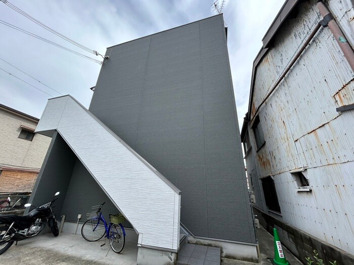 Art Oceanの物件外観写真