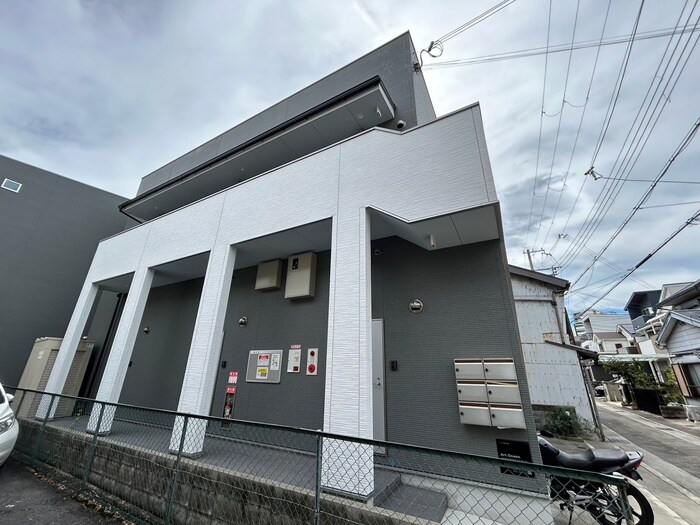 Art Oceanの物件外観写真