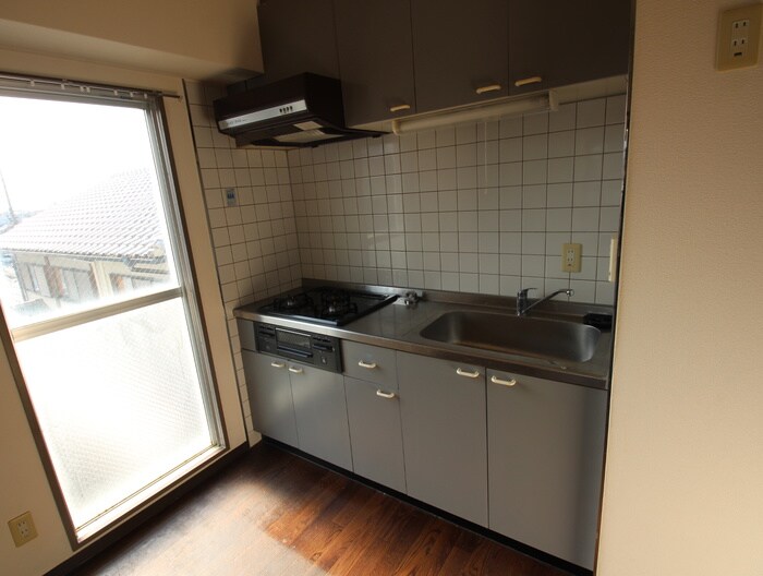 パストラーレ久米田の物件内観写真