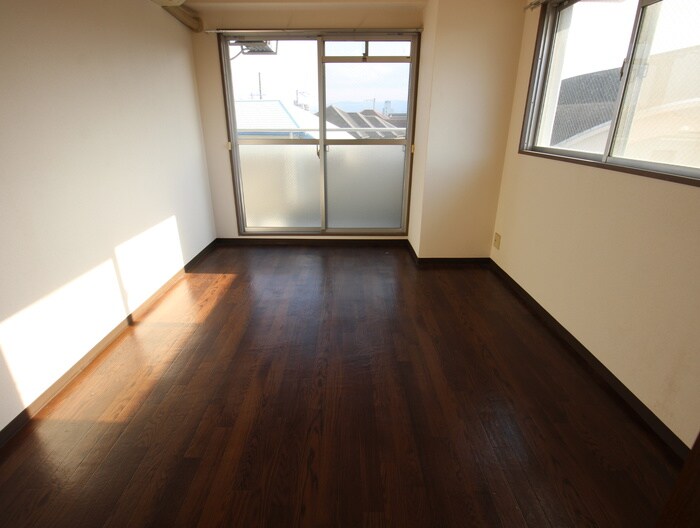 パストラーレ久米田の物件内観写真