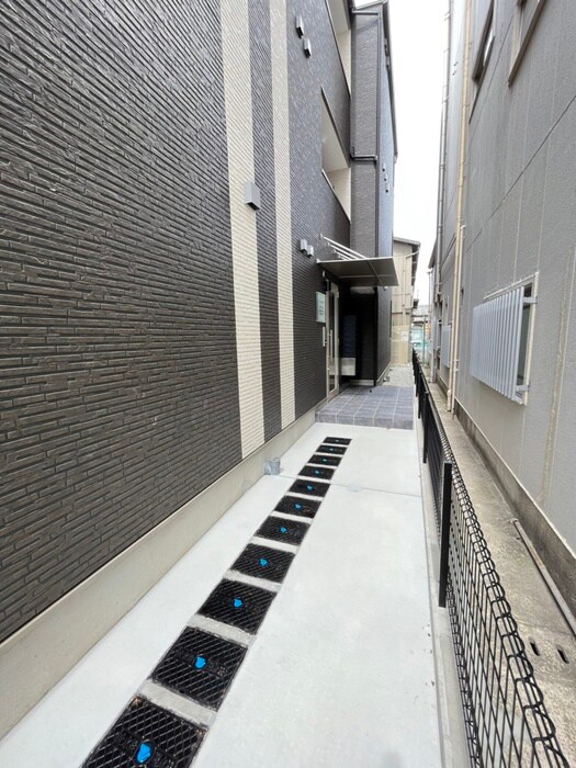 ジーメゾン東大阪寿の物件外観写真