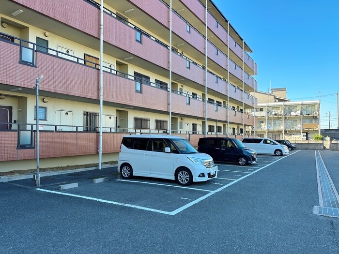 四條畷・サカモトマンションの物件外観写真