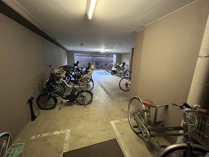 プラネシア星の子三条油小路の物件外観写真