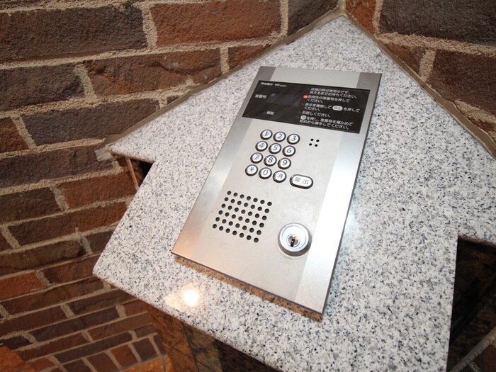 プラネシア星の子京都御所の物件外観写真