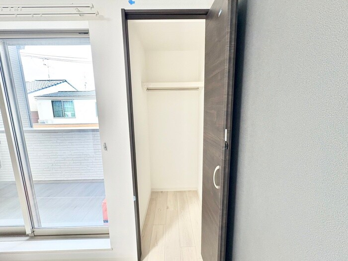 アイリス寝屋川の物件内観写真