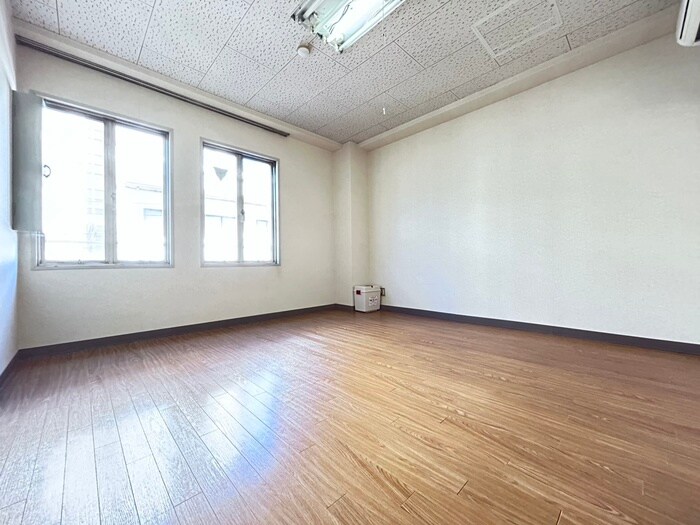 ハウスピエーメの物件内観写真