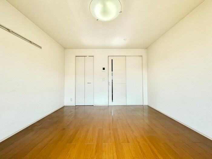 JUMEIRAH Aの物件内観写真