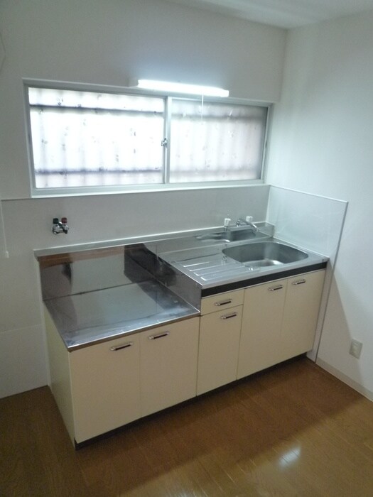 下山田辻田貸家の物件内観写真