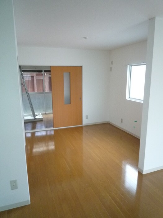 下山田辻田貸家の物件内観写真