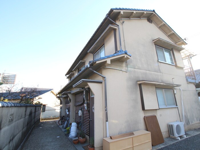 下山田辻田貸家の物件外観写真