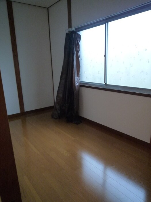 下山田辻田貸家の物件内観写真