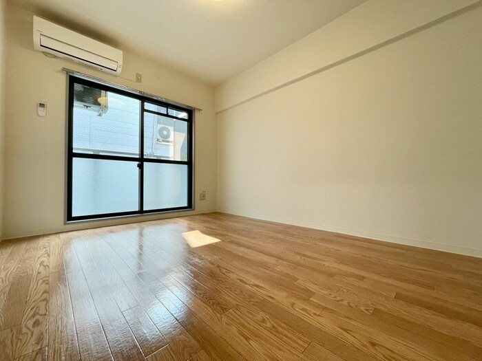 ファミ－ラ甲南の物件内観写真