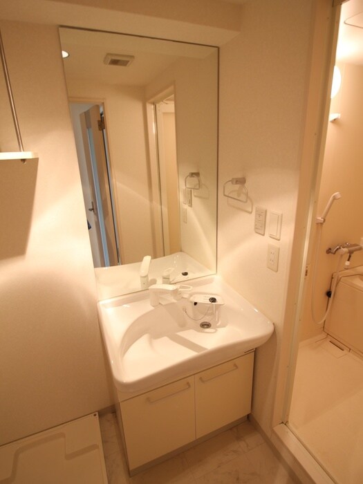 ルクレ新大阪レジデンスの物件内観写真