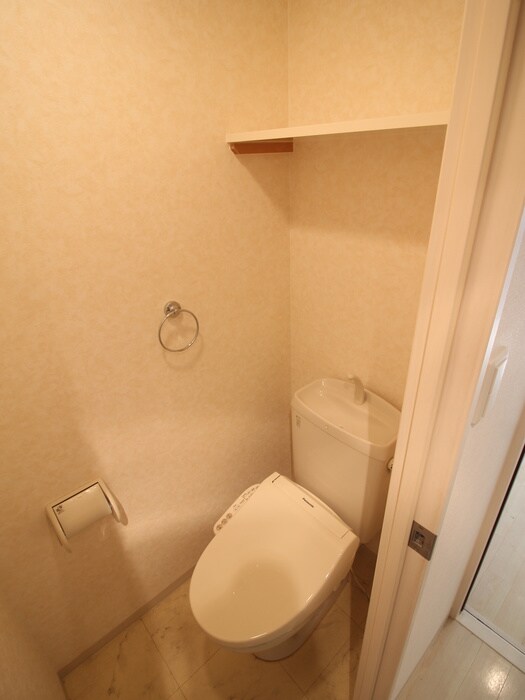 ルクレ新大阪レジデンスの物件内観写真