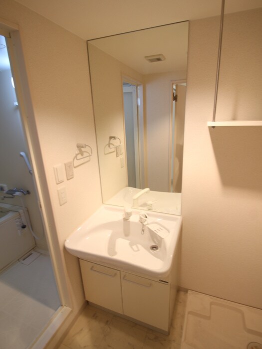 ルクレ新大阪レジデンスの物件内観写真