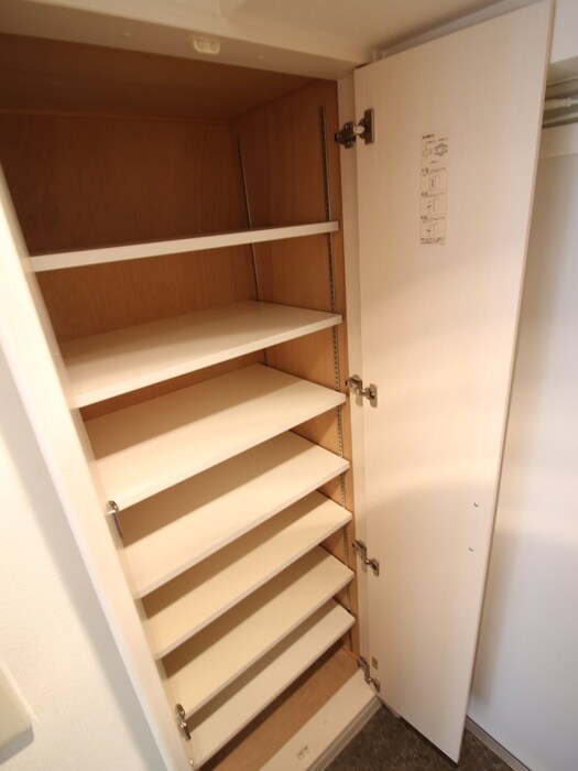 ルクレ新大阪レジデンスの物件内観写真