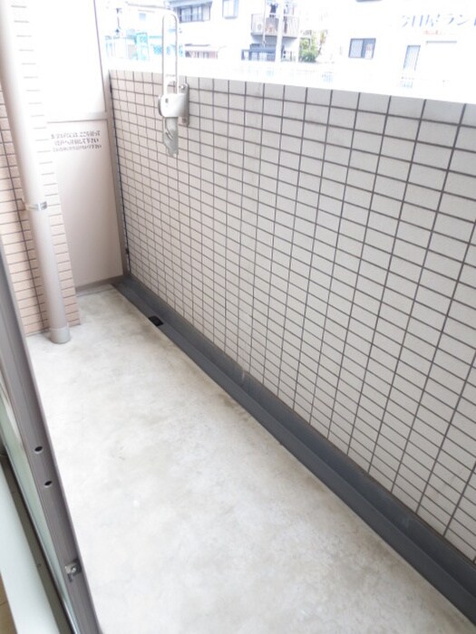 エスト・ドミ－ルの物件内観写真