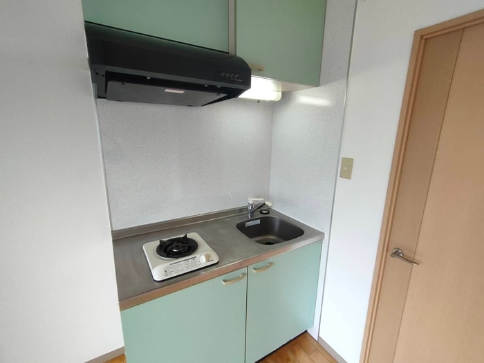 シャルレ服部の物件内観写真