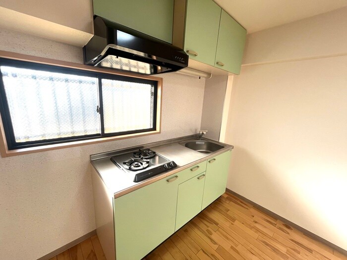 シャルレ服部の物件内観写真